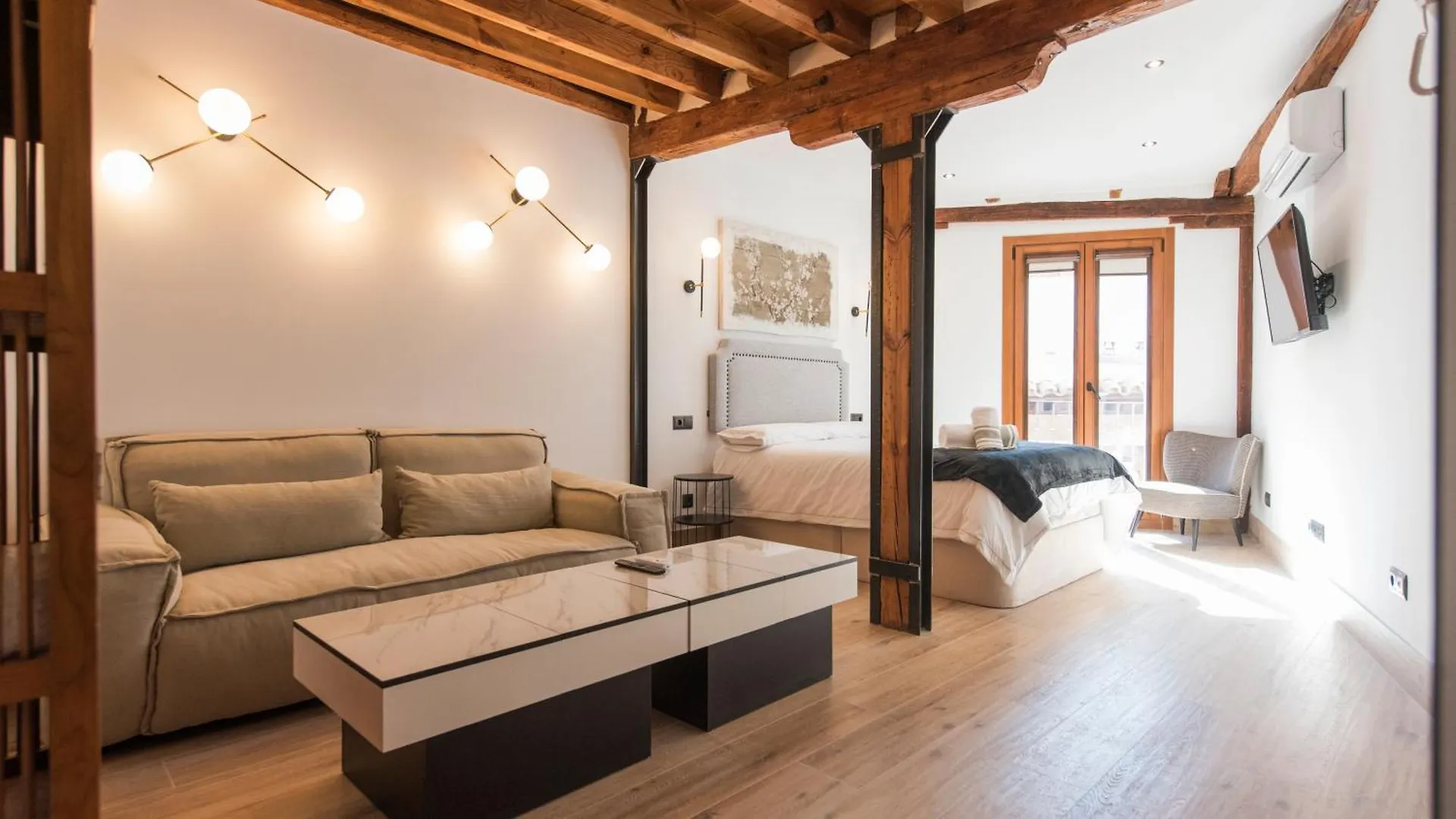 Apartamentos Boutique Pinocho Toledo Spain