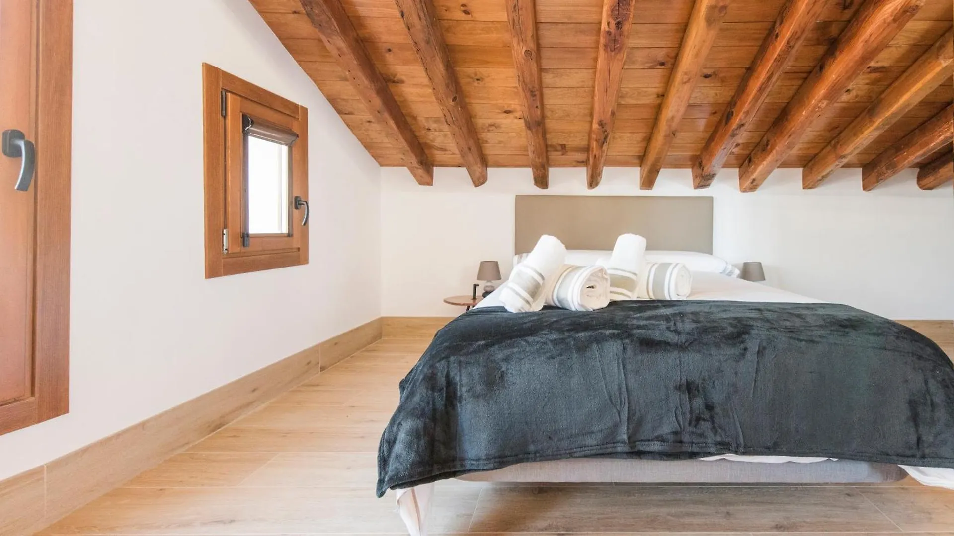 Apartamentos Boutique Pinocho Toledo 0*,  Spain